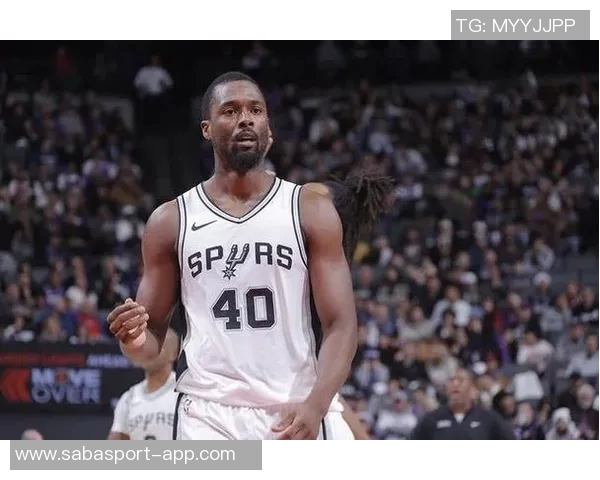 哈里森巴恩斯谈球队侵略性教练鼓励球员勇敢面对犯规挑战